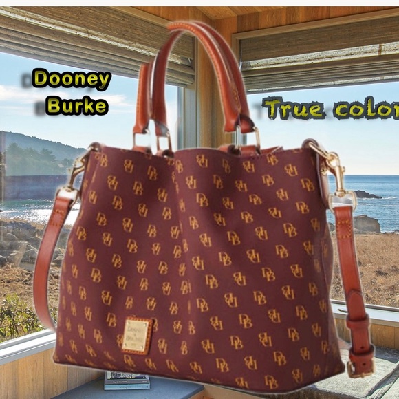 🌹Dooney Bourke large Crossbody/Handbag - Picture 1 of 8